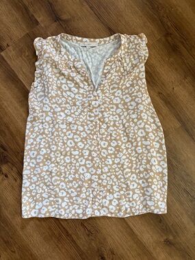 LOFT Tan and White Leopard Print Sleeveless Top